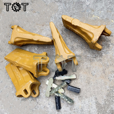 Perni verticali gialli del dente del secchio di Bucket Teeth 18S PC30 YM30 PC40 dell'escavatore